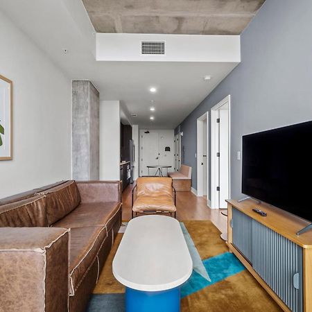 Modern 1Br Condo On Rainey St With Pool And Views Austin Luaran gambar