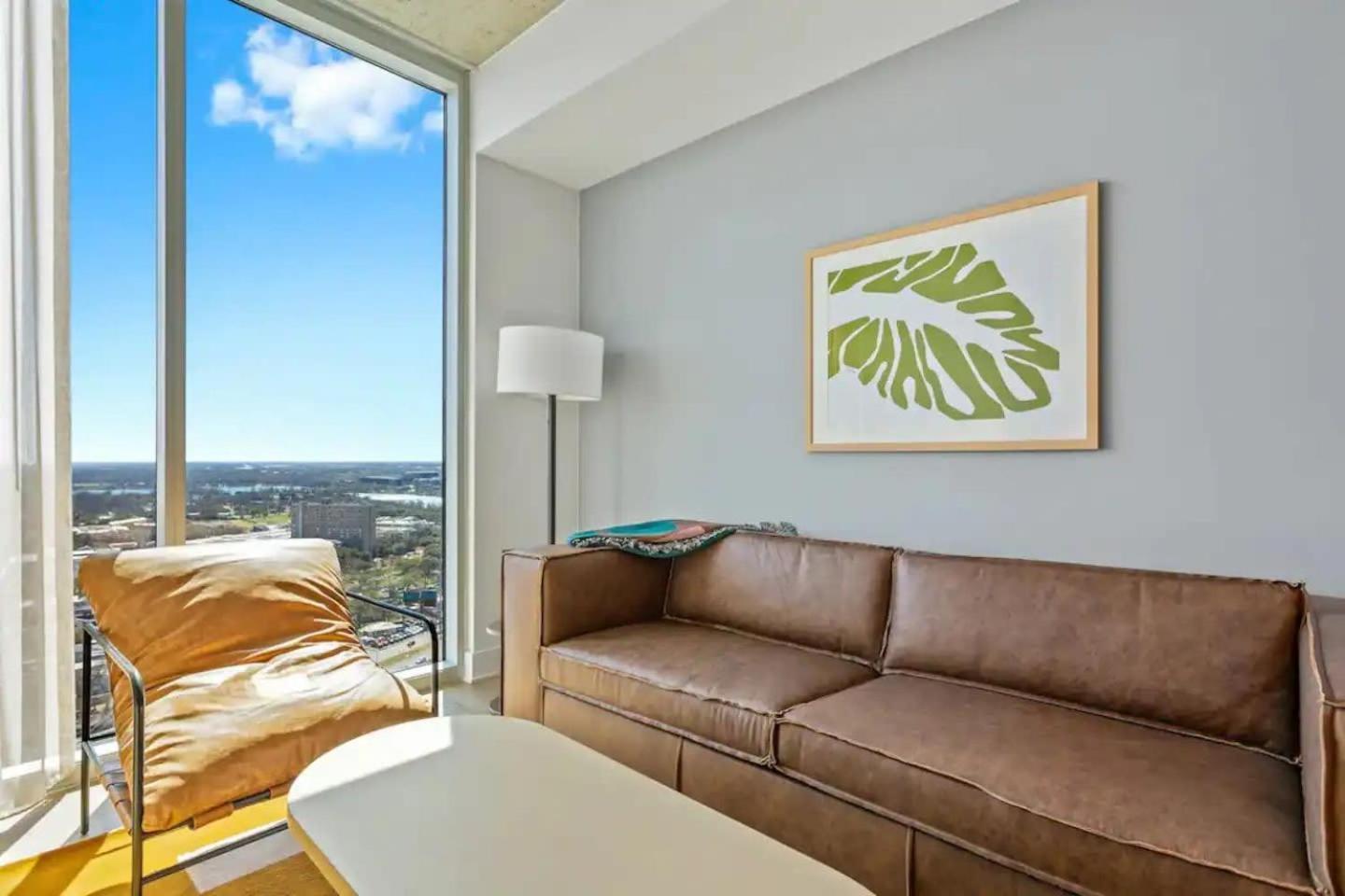 Modern 1Br Condo On Rainey St With Pool And Views Austin Luaran gambar