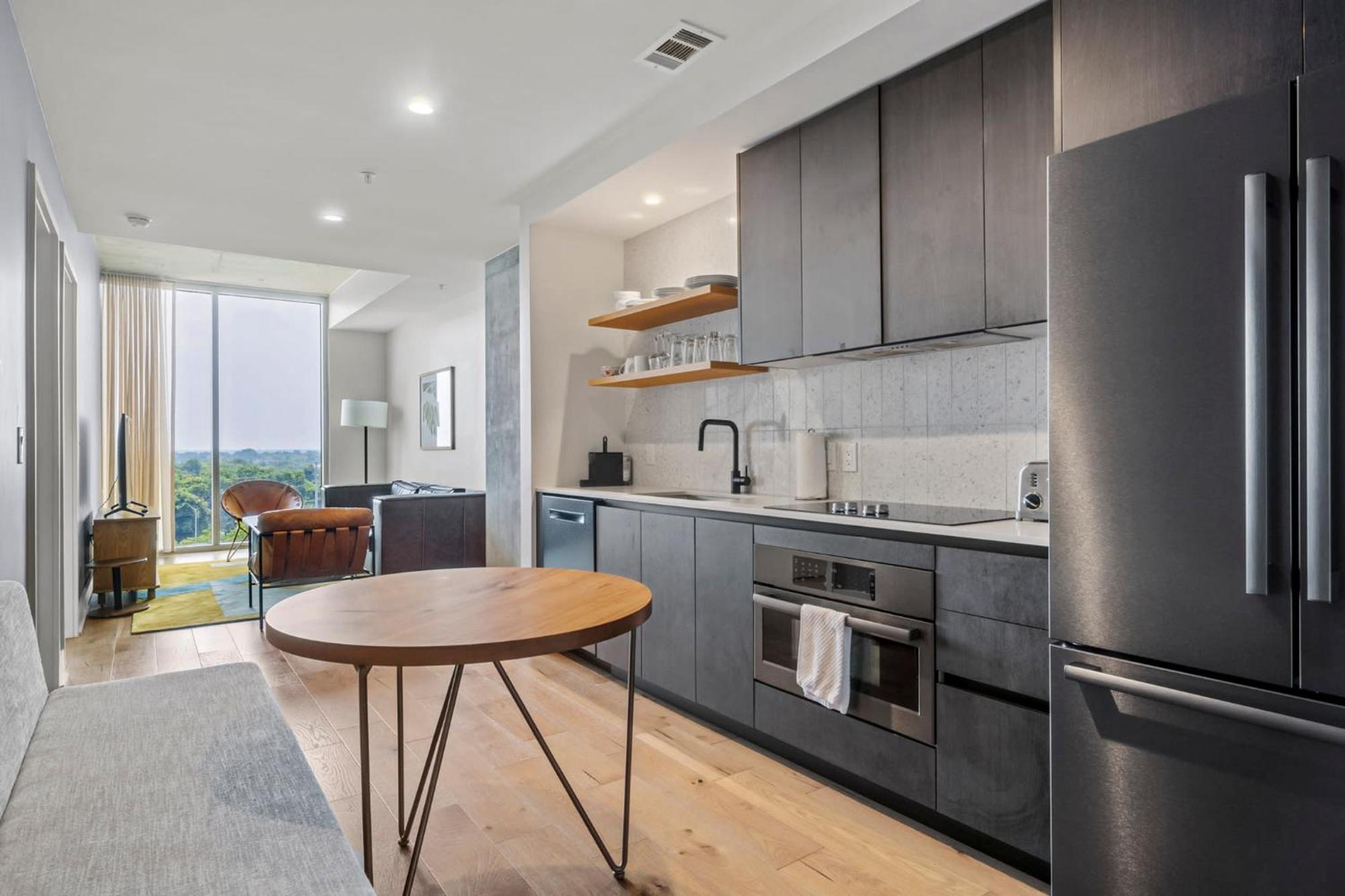 Modern 1Br Condo On Rainey St With Pool And Views Austin Luaran gambar