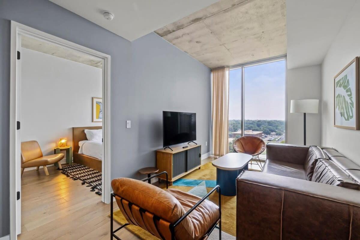 Modern 1Br Condo On Rainey St With Pool And Views Austin Luaran gambar