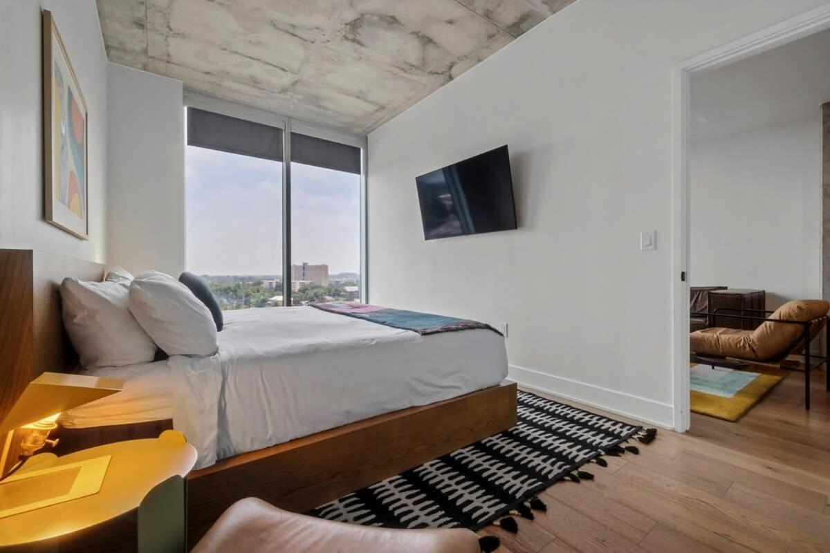 Modern 1Br Condo On Rainey St With Pool And Views Austin Luaran gambar